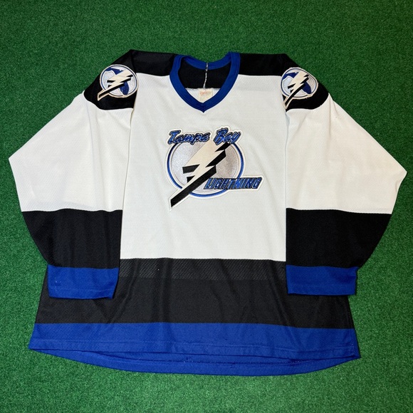 Vintage 90s Tampa Bay Lightning CCM Mens XXL White Embroidered
